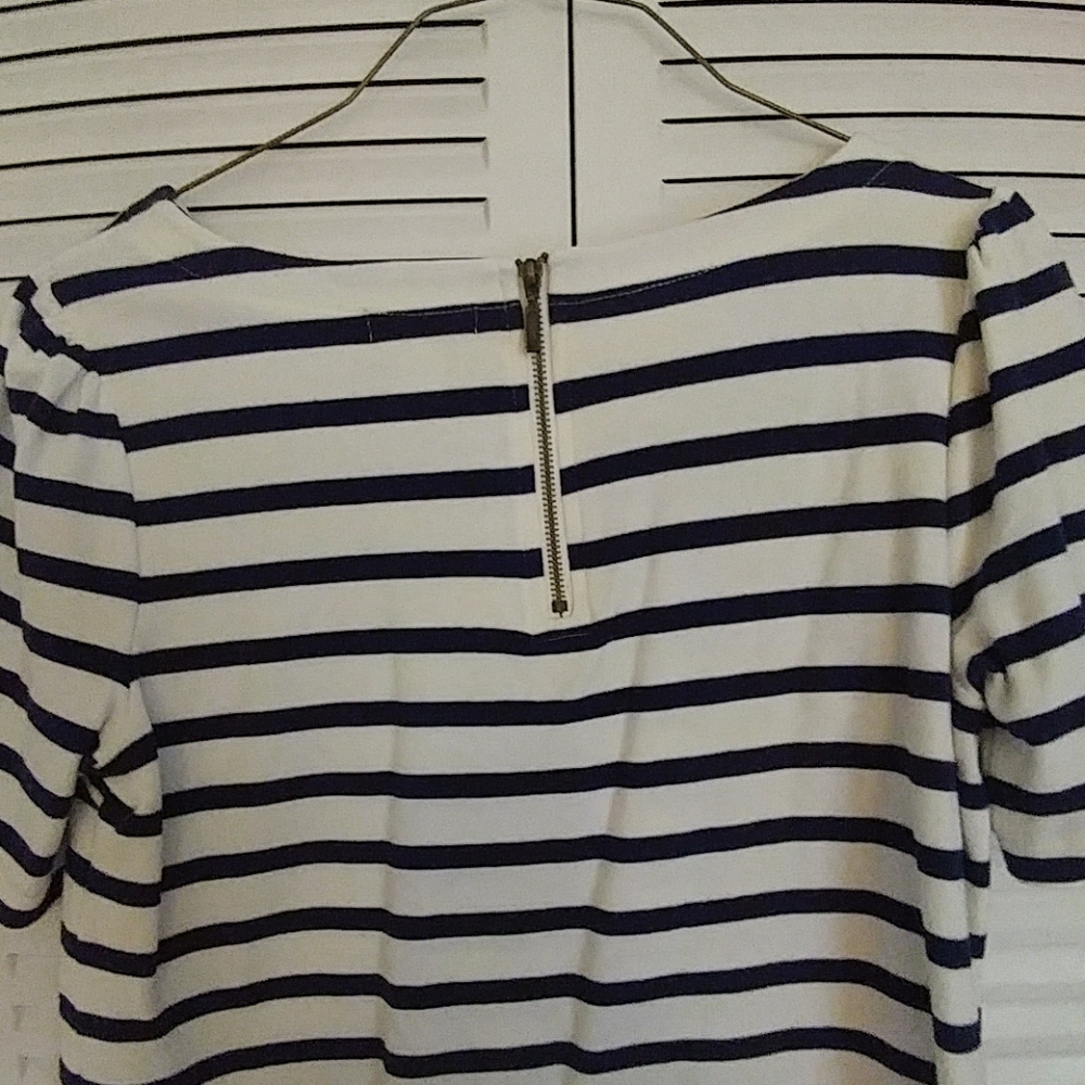Striped Top - Picture 4 of 4